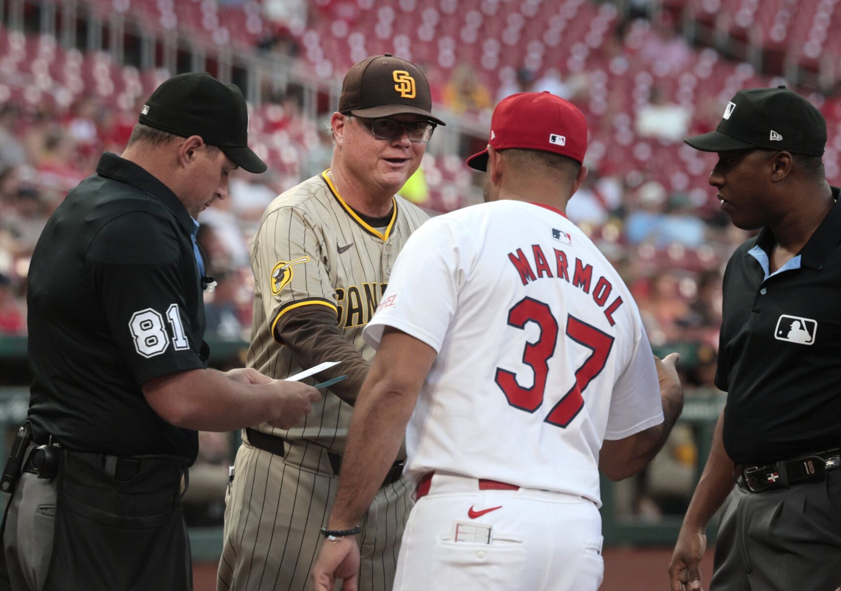 St. Louis Cardinals play San Diego Padres